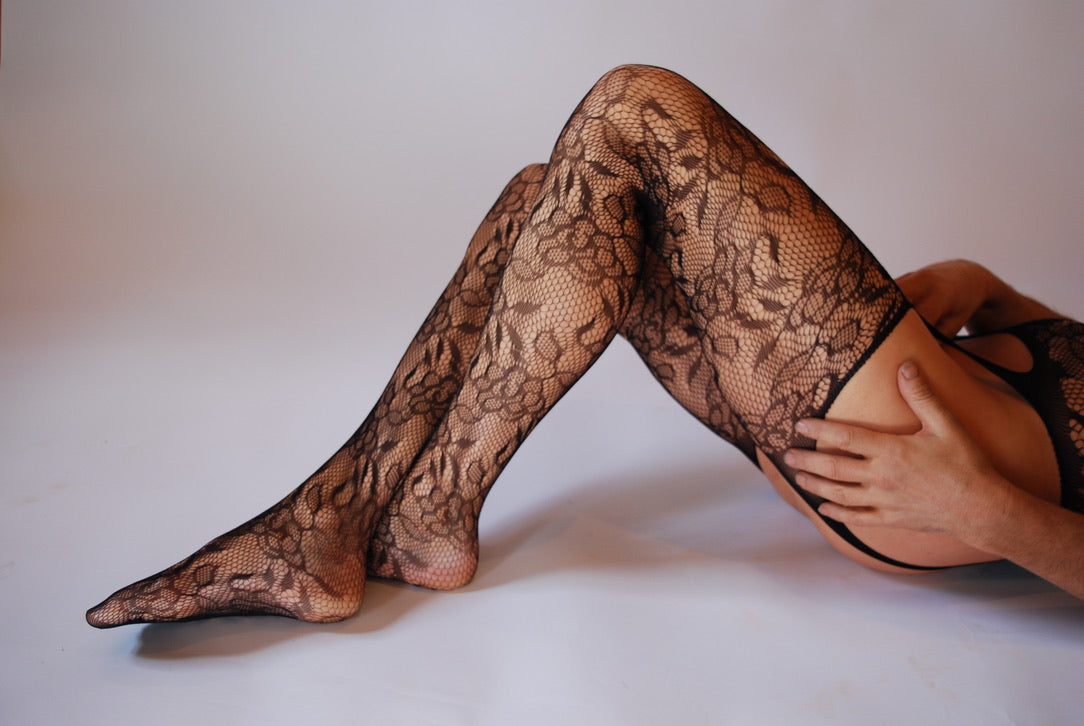 Coming up Roses Suspender Tights
